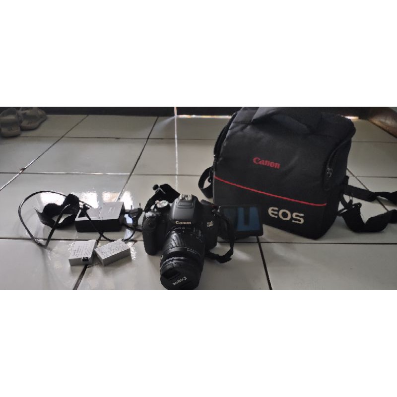 kamera DSLR Canon 650D