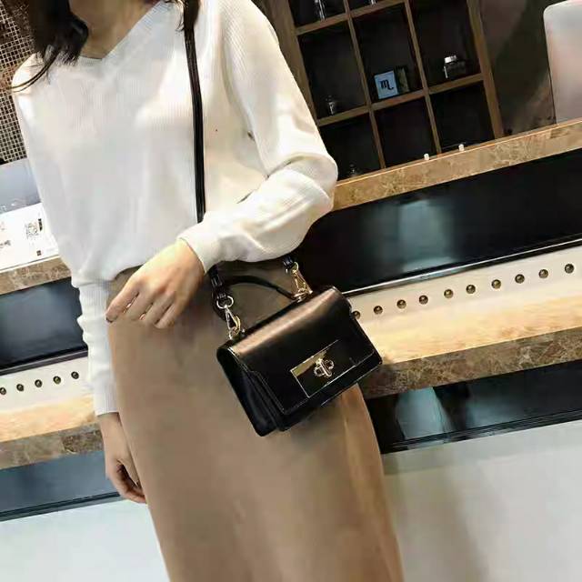 (COD) tasimpor wanita fashion selempang bahan kulit  handbag