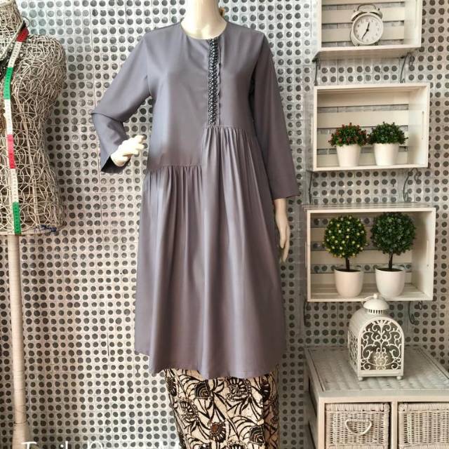 Tunik Payet mutiara