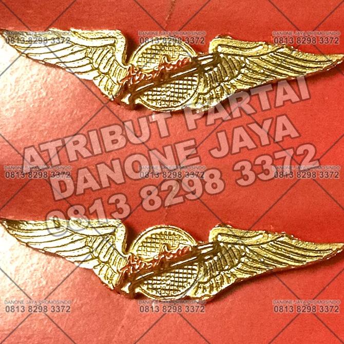 

Pin Emblem Wing Pramugari Penerbangan Air Asia Terlaris