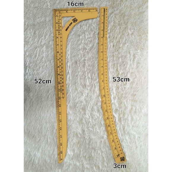 

(1set)Penggaris Modes Plastik Besar