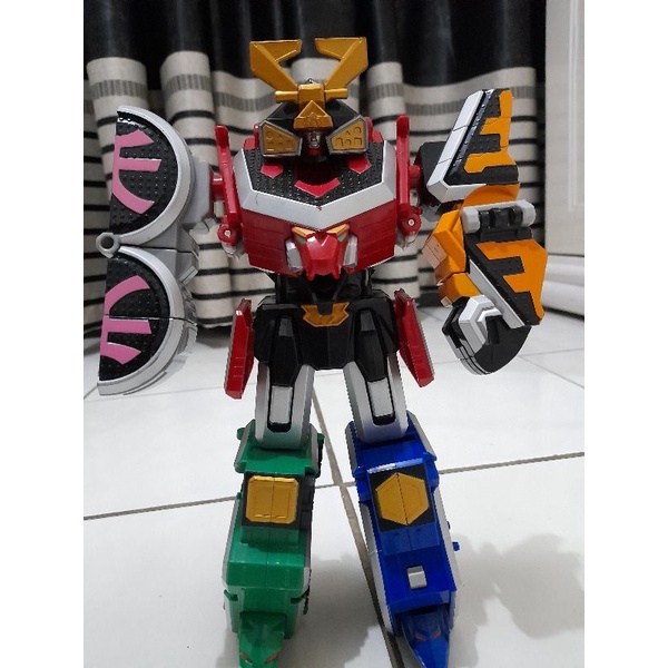 Samurai Megazord ( Power Rangers Samurai)