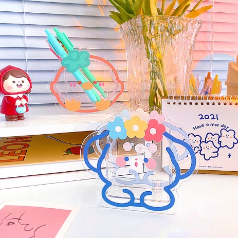 

Tempat Pensil Acrylic Pencil Stand Kawaii Cute Motif 921-83