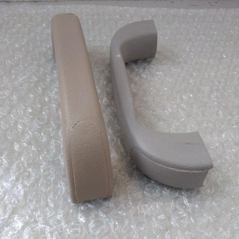 HANDLE PEGANGAN TANGAN PLAFON  UNIVERSAL