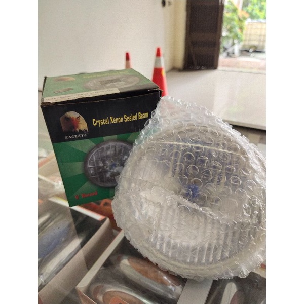 Headlamp EAGLEYE Crystal Xenon Sealed Beam 5" H4 - 24V - 100/90W