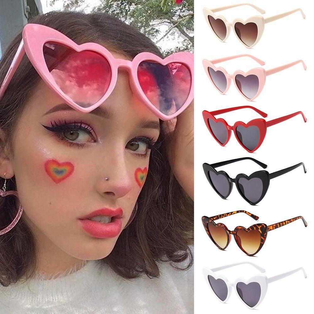 Lily Kacamata Berbentuk Hati Fashion Wanita Clout Goggle Eyewear