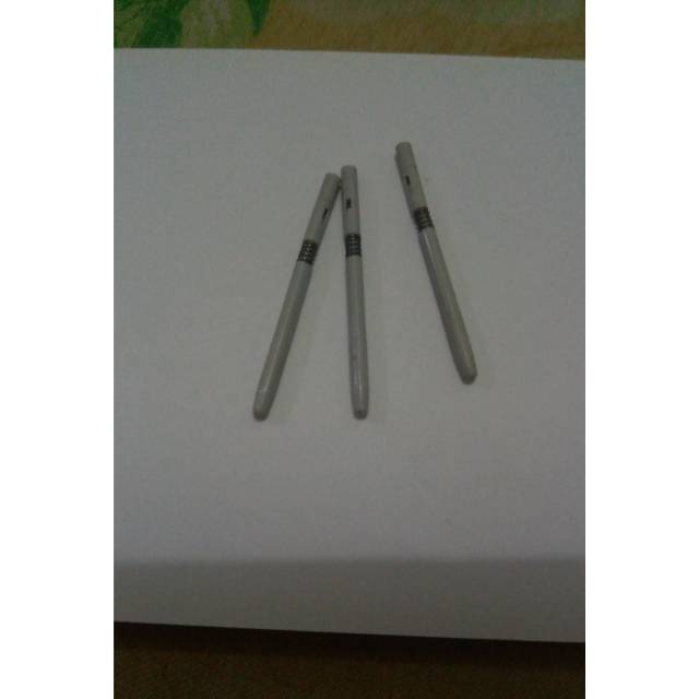 

Wacom Stroke Nibs