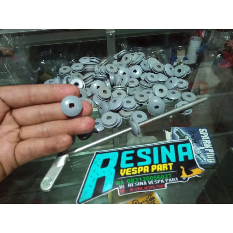 karet mengkilap tiang stang keran tangki bensin vespa vbb super sprint bajaj pts spesial ps px abu