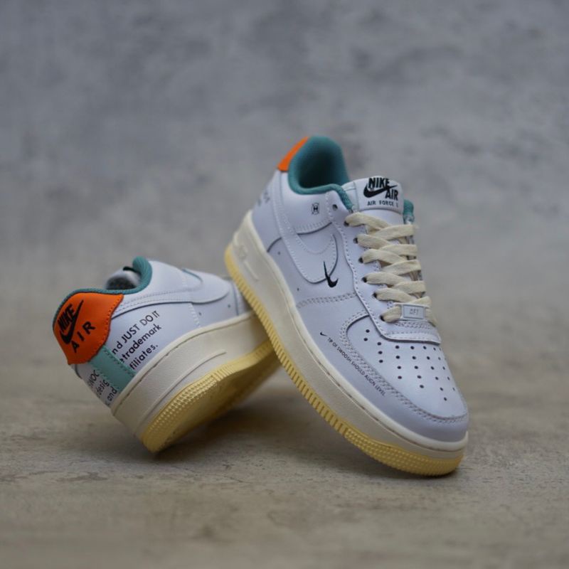 Nike AF 1 Low Starfish