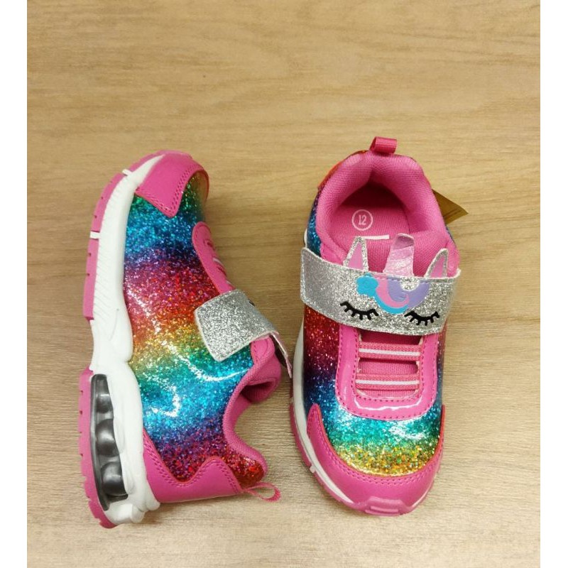 does payless sell skechers