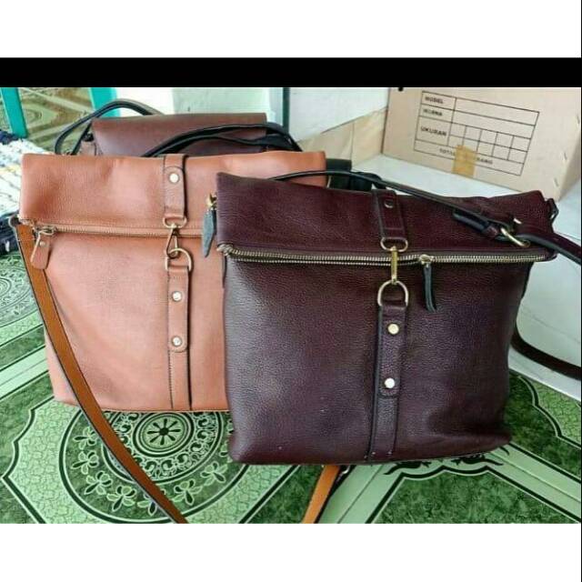 Tas wanita berkualitas kulit asli Magetan