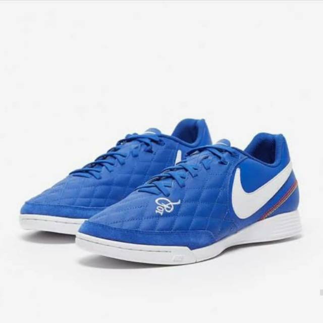 Sepatu Futsal Nike Ronaldinho Size 42.5