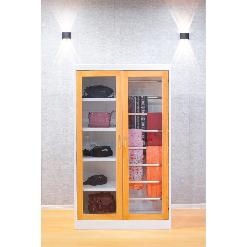 Lemari Hijab dan tas