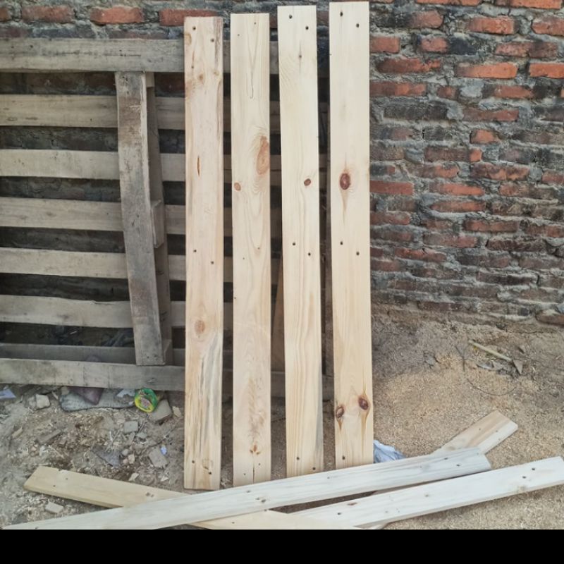 papan kayu jati Belanda 100x9x1,5(serut)75pcs