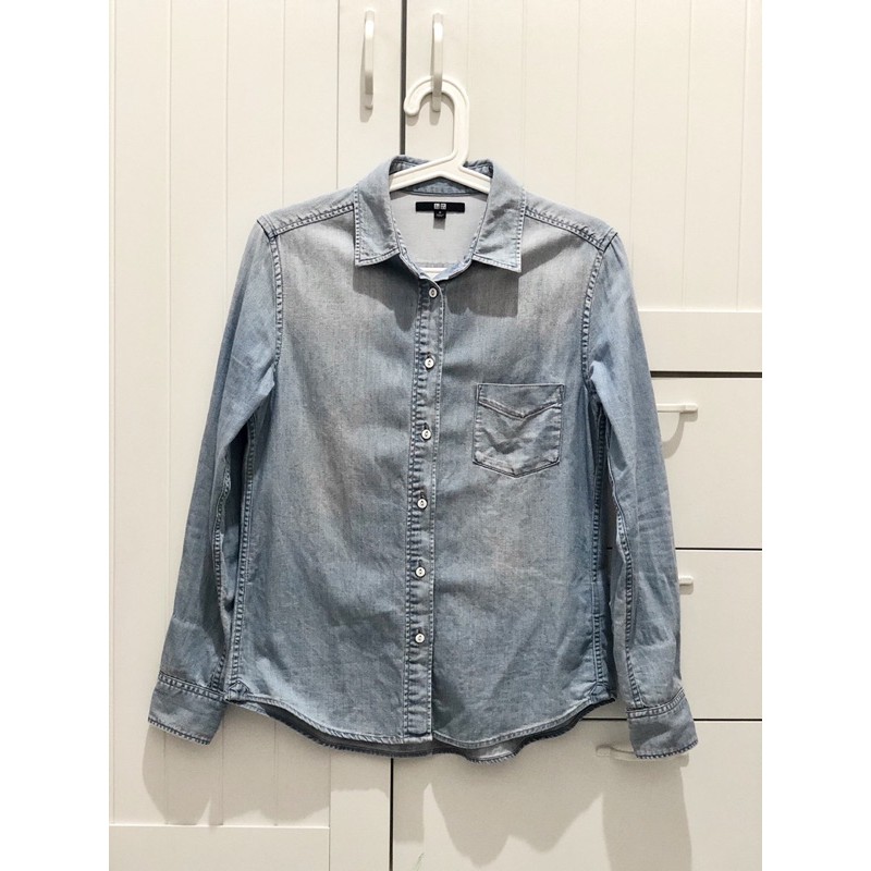 Preloved uniqlo denim shirt kemeja jeans