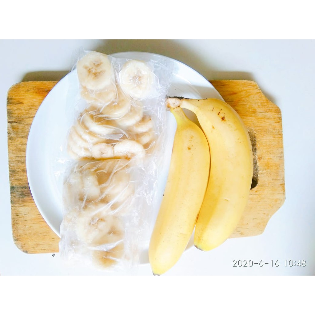 

Pisang Cavendish Matang | Kupas Potong Dikemas Beku Frozen Banana