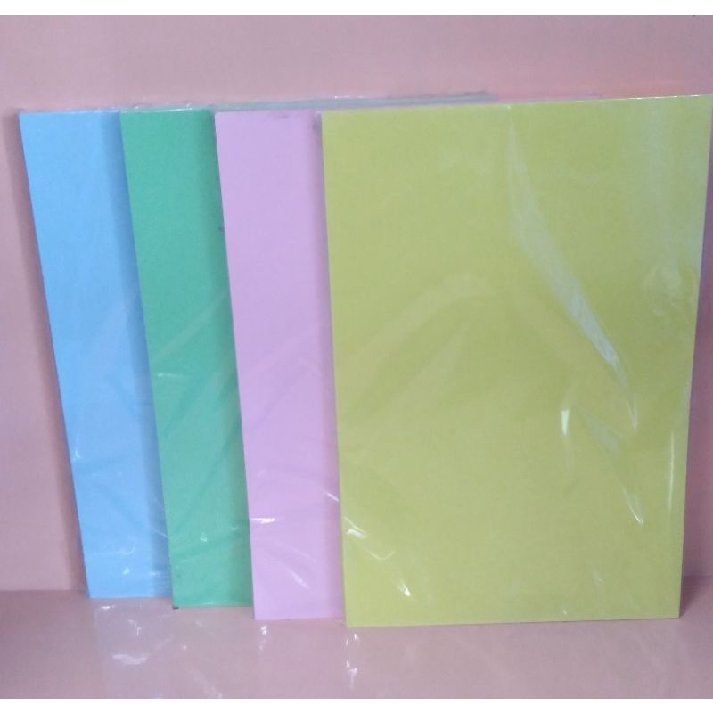 

KERTAS HVS WARNA UKURAN FOLIO / F4 / ISI 100 LEMBAR