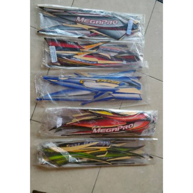 Striping mega pro hiu 2005