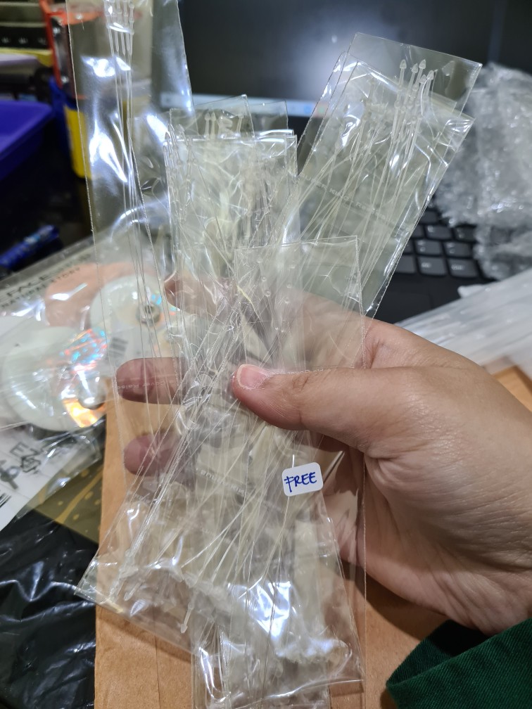 5 Pcs Tali Kabel Pengikat Model Self-locking Bahan Plastik Warna Putih