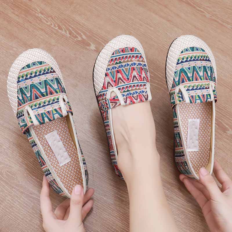 Sepatu Fashion Wanita Flatshoes Motif - 1608