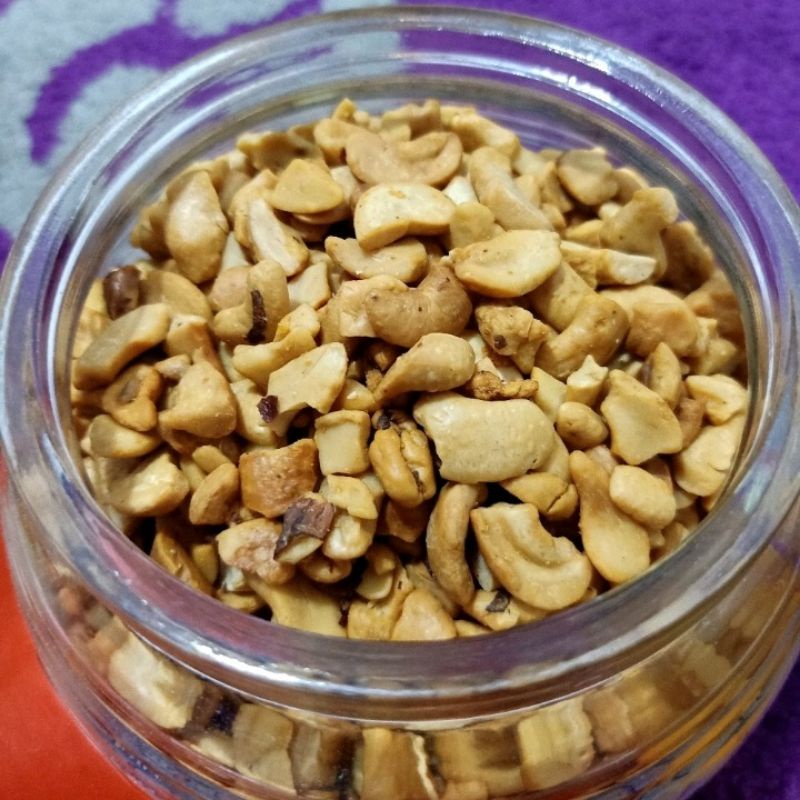 

kacang mete remukan asli wonogiri - 250gr / 500gr / 1kg - kacang mede - cashew