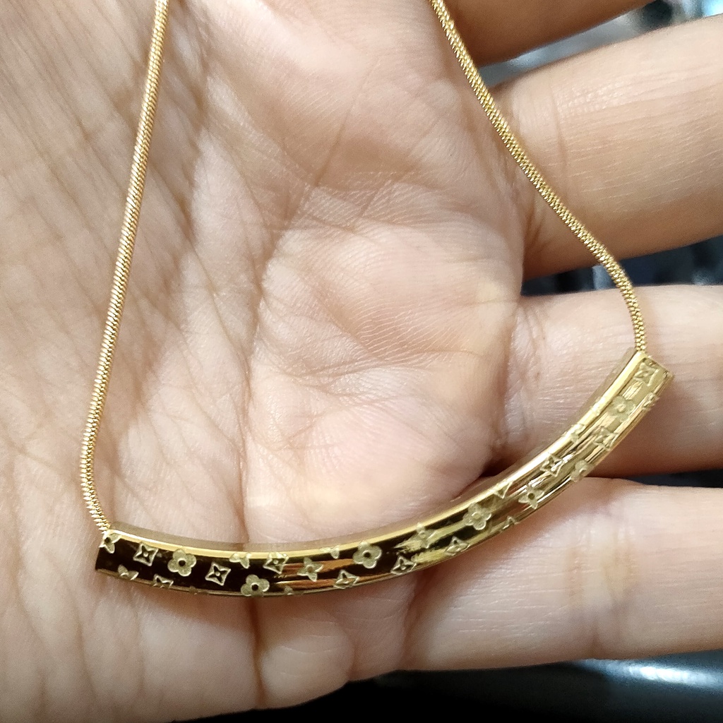 kalung titanium wanita modern plat lv mewah seperti emas asli kt021 rosegold, silver