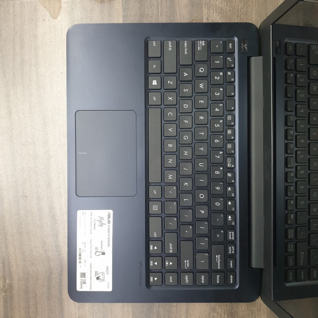 LAPTOP ASUS E402YA AMD E2 7015 4GB HDD500GB 14INC WINDOWS 10