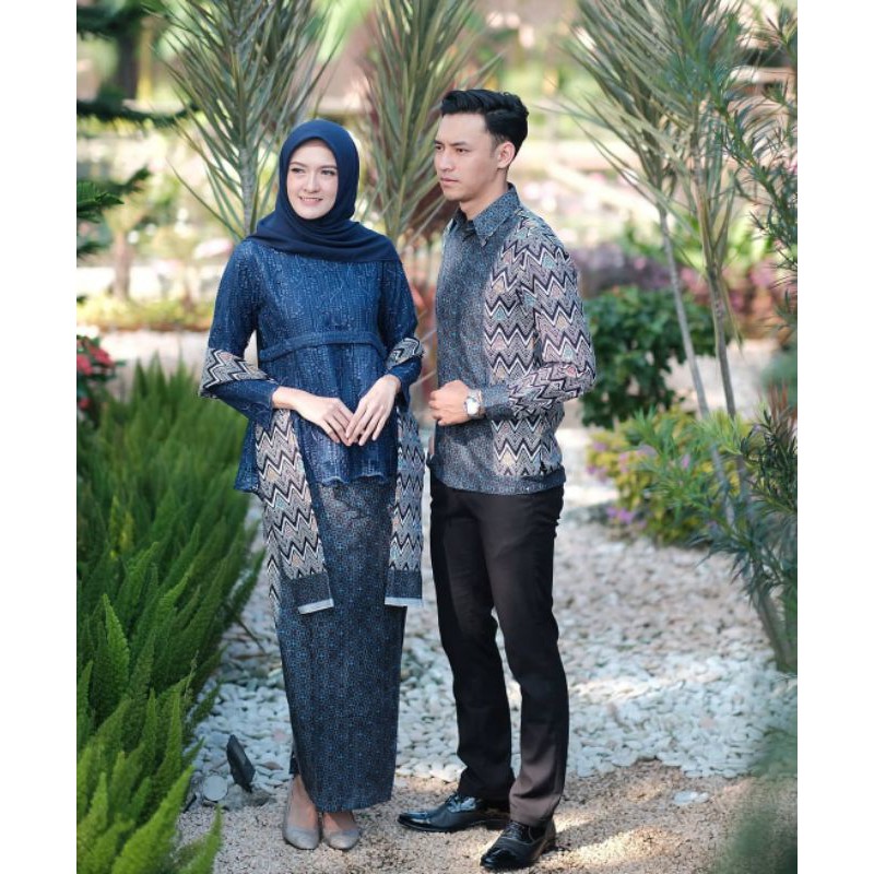 KEBAYA BROKAT COUPLE / KEBAYA BRUKAT PASANGAN / BAJU TUNANGAN / BAJU KONDANGAN / WIDBATIK / MODREN