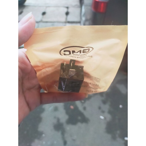 Relay Switch bendik Stater Power Starter Vario 125 fi/vario 150/PCX/Beat Pop/Beat Esp New FI F1 K59 kaki 5-2