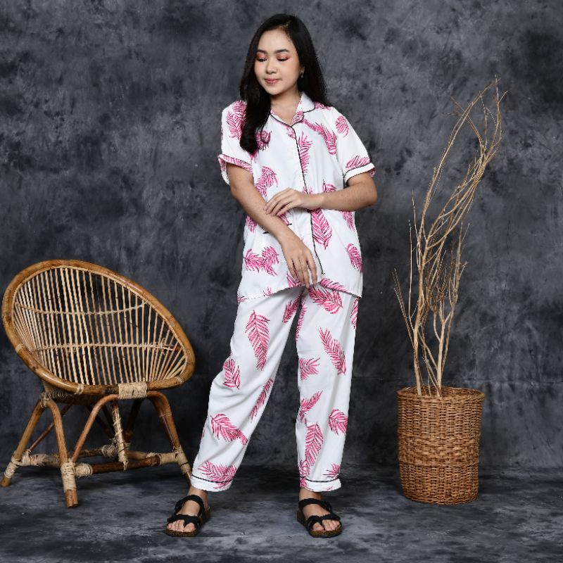 Baju Tidur Piyama Wanita Dewasa Motif Mocca Daun CP Lengan Pendek Celana Panjang Kekinian