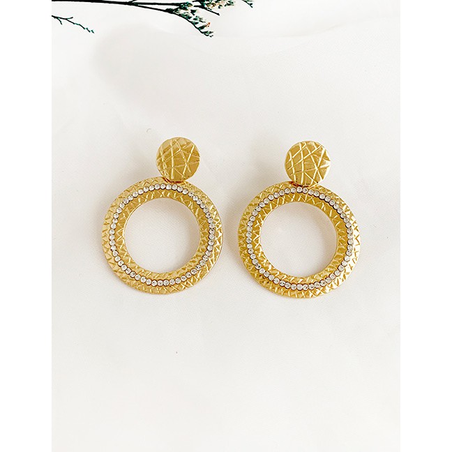 LRC Anting Tusuk Fashion Golden Alloy Studded Round Stud Earrings D75029