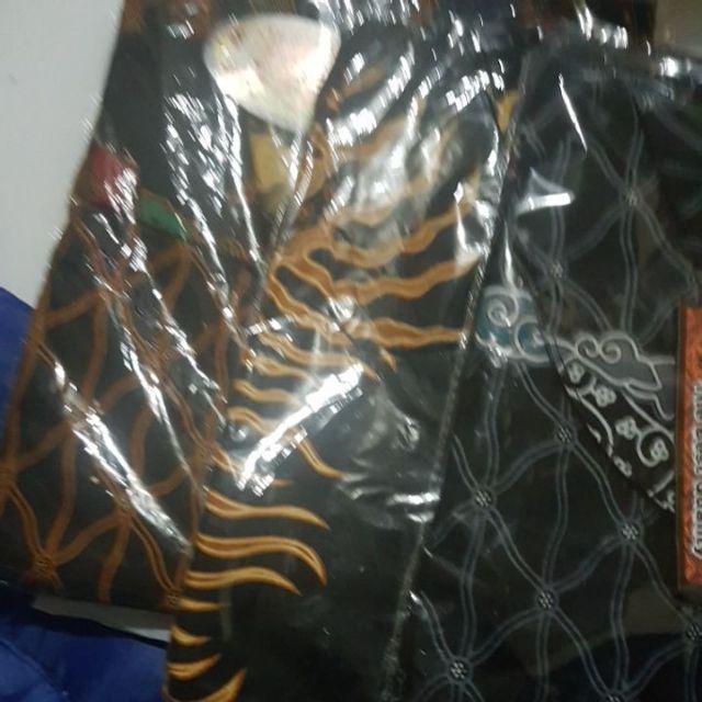 Cardi Akar Cengkir Baju Outer Batik Wanita Putih Sogan