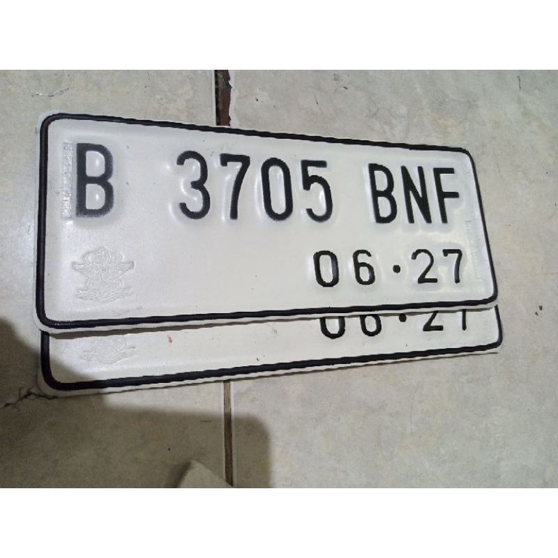 plat nomor motor Putih +LOGO (2plat)