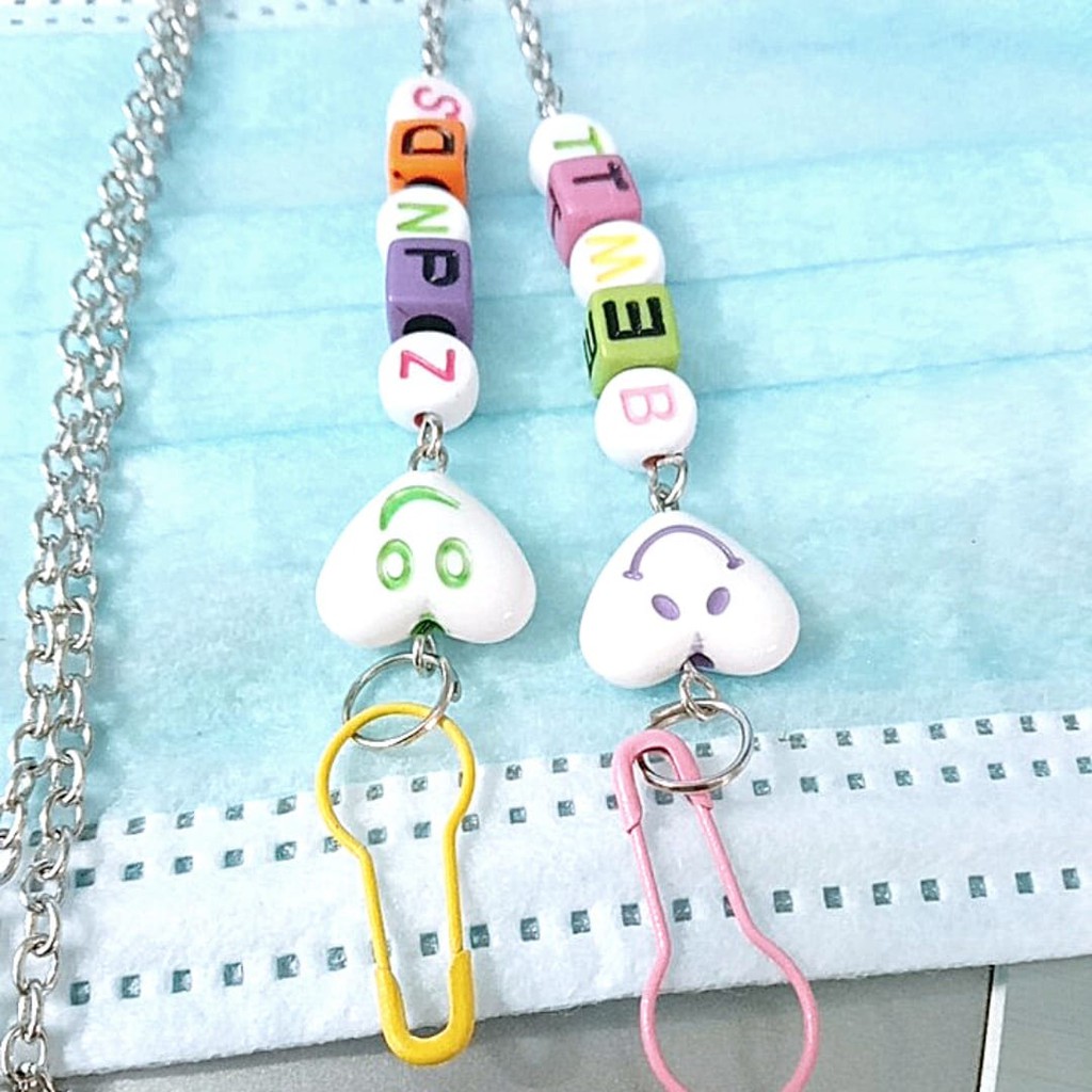 Mask Chain Neck Strap Kalung masker Rantai Manik LOVE Emoji Kalung masker Hijab Strap mask korea