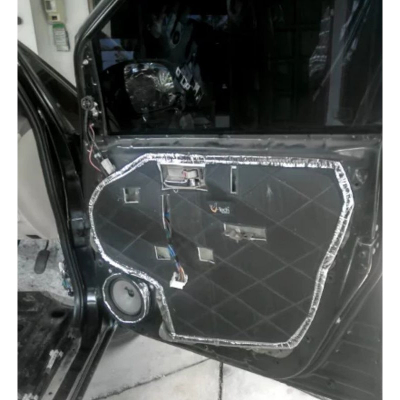 Toyota Innova 2012 Peredam Suara Pintu Mobil
