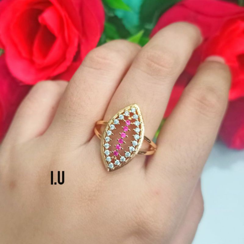 Cincin permata Elisabeth mewah berkualitas gaya modern (COD)