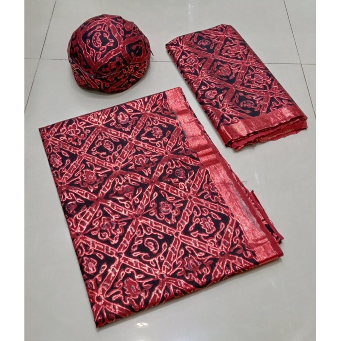 kain Prada merah+blangkon