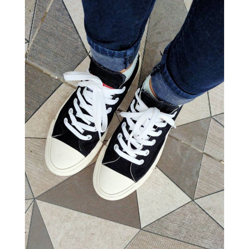 NEW SEPATU HAGAMO GALAXY LOW