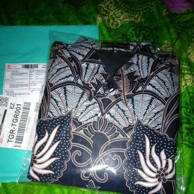Wedanta Pinus Pendek Batik Pria Bahan Katun Primisima Full Furing