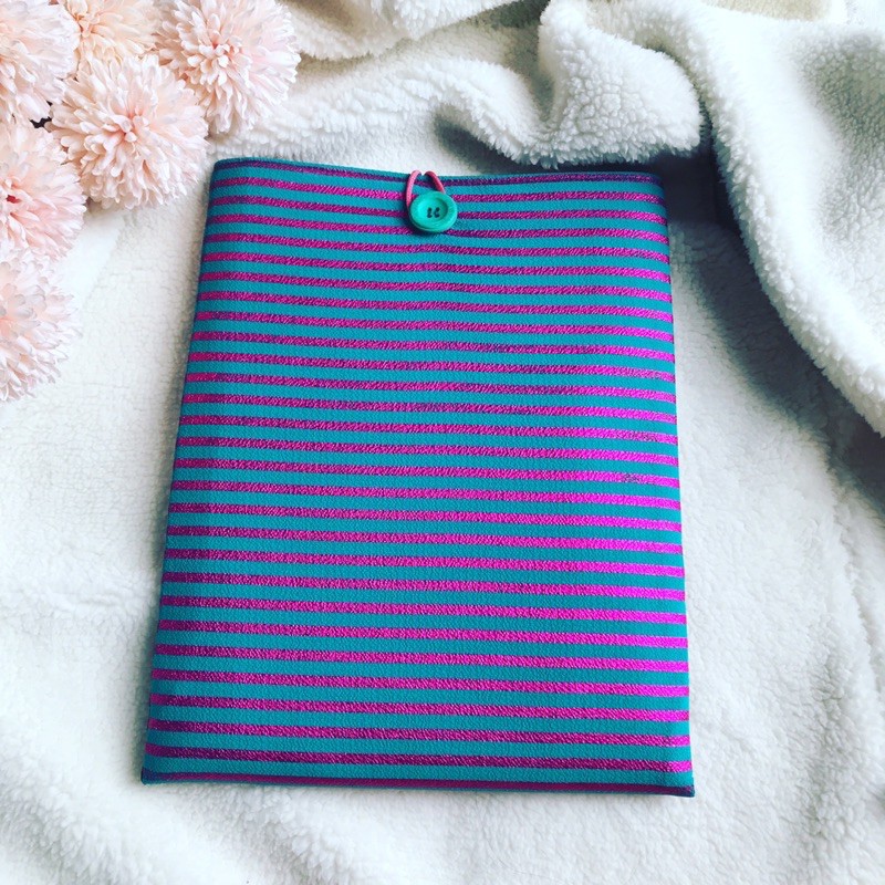 Magenta meet Teal book sleeve (horizontal)