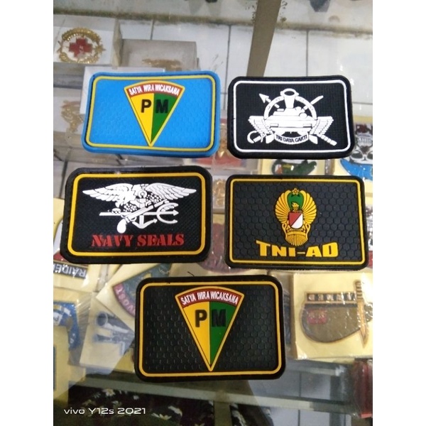 PATCH RUBBER LOGO TNI-AD/EKAPAKSI/KOSTRAD/RAIDER/KOPASSUS/ARMY/TEMPELAN EMBLEM KARET VELCRO