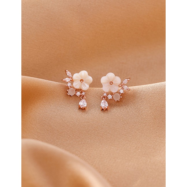 LRC Anting Tusuk Fashion Water Drop Flower 925 Silver Needle Micro Inlay Shell Flower Drop F93292