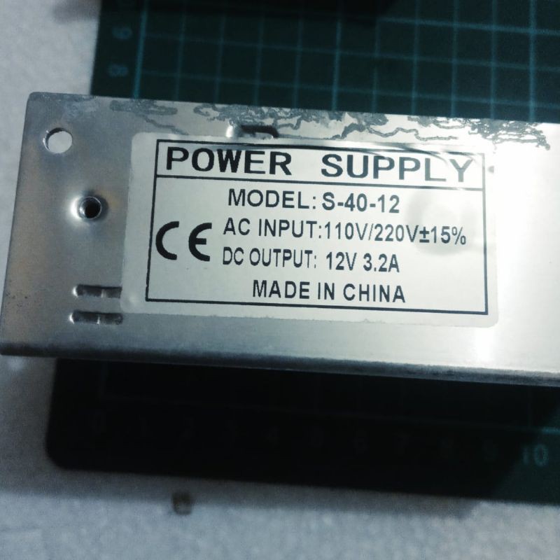 POWER SUPPLY LED 12V 3'2A