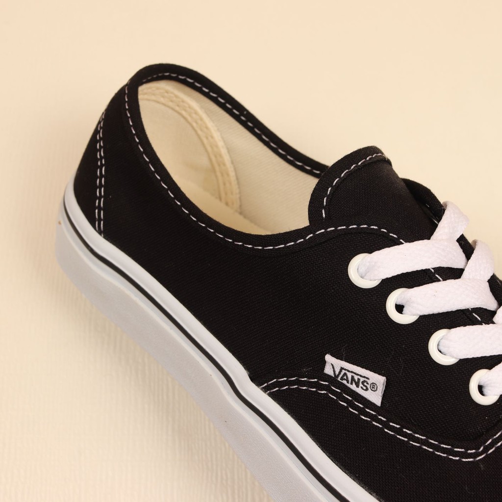 Vans Authentic Classic Black White 1