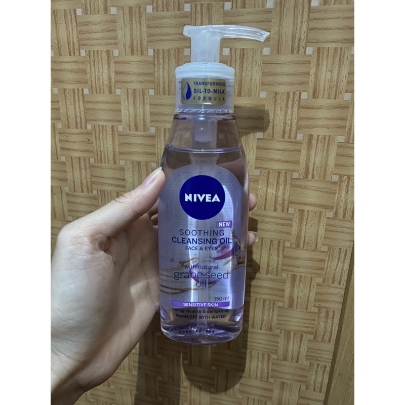 Preloved Nivea cleansing oil grape seed oil