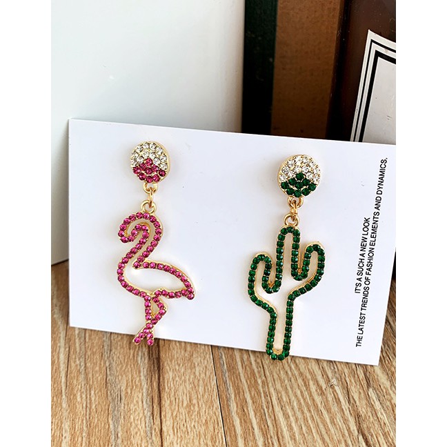 LRC Anting Tusuk Fashion Green + Red Alloy Diamond Asymmetric Cactus Ostrich Stud Earrings F63417