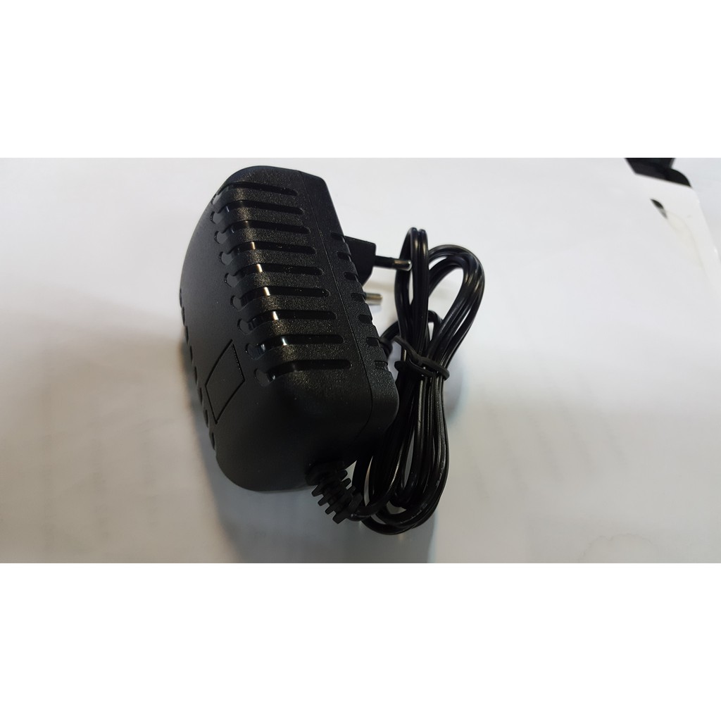 Adaptor Tensi darah Digital Omron