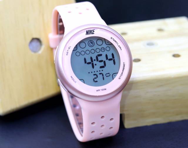 Jam tangan sport wanita nike digital tali rubber lingkaran
