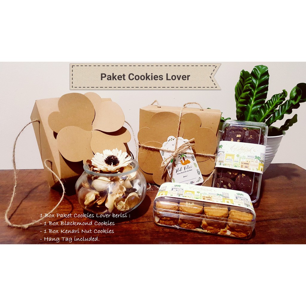 

Ramadhan Hampers sehat - Almond Cookies + Cranberries Cookies