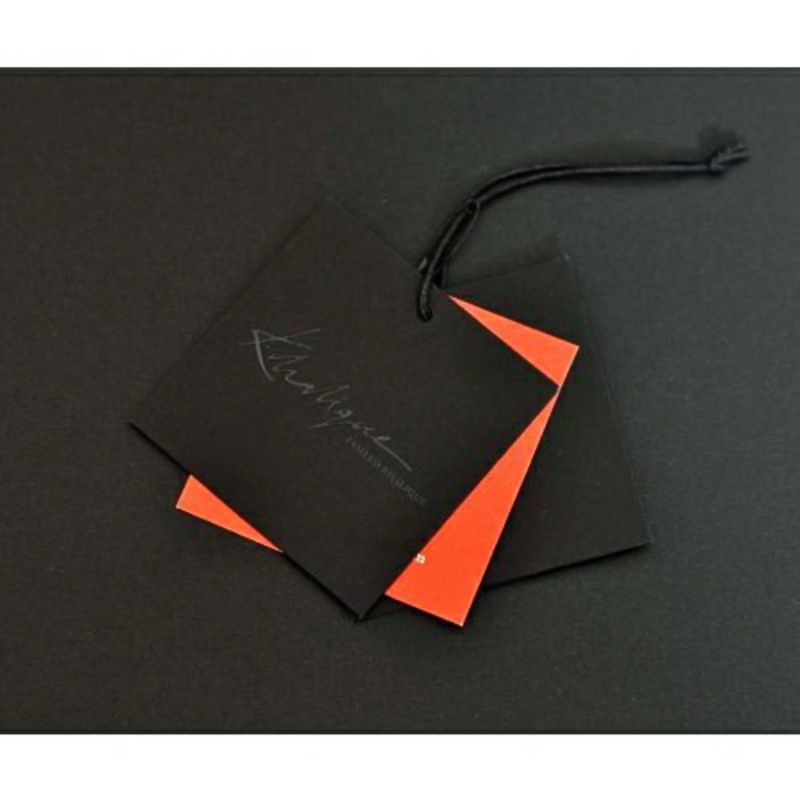 

Hangtag Tebal 350 Gram / Hangtag laminasi / Hangtag Free Desain / Hangtag ukuran standar